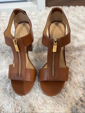 MICHAEL Michael Kors Cognac Brown Leather Zip-T Strap Block Heel Sandals